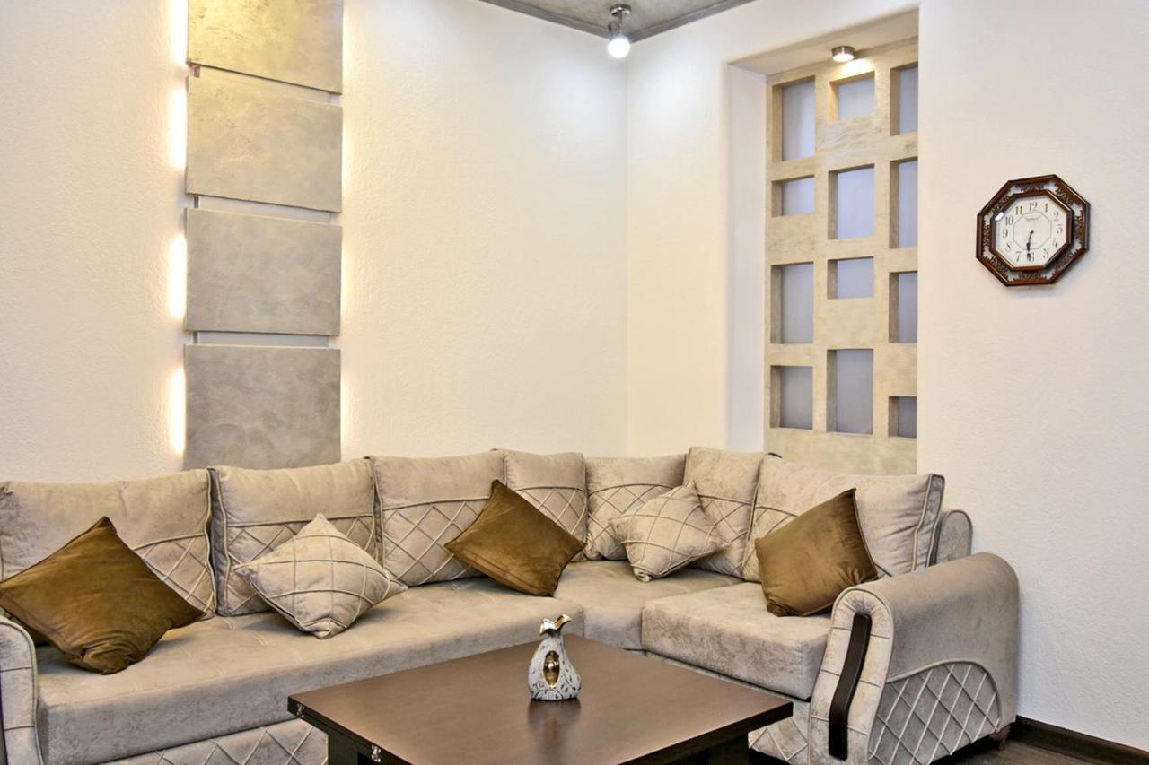 House In Mashtots Avenue Yerevan